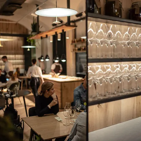 럼 호텔 부다페스트