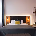 Rum Szálloda 4*