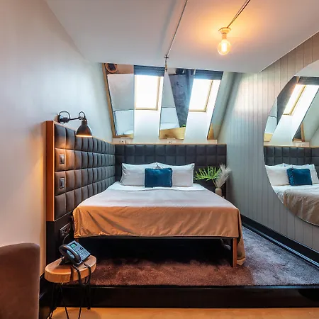 Rum Hotel 4*